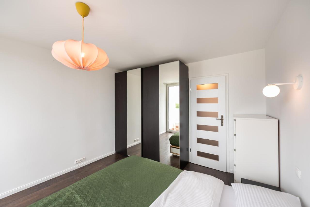 Saska Kepa Green Apartment 바르샤바 외부 사진