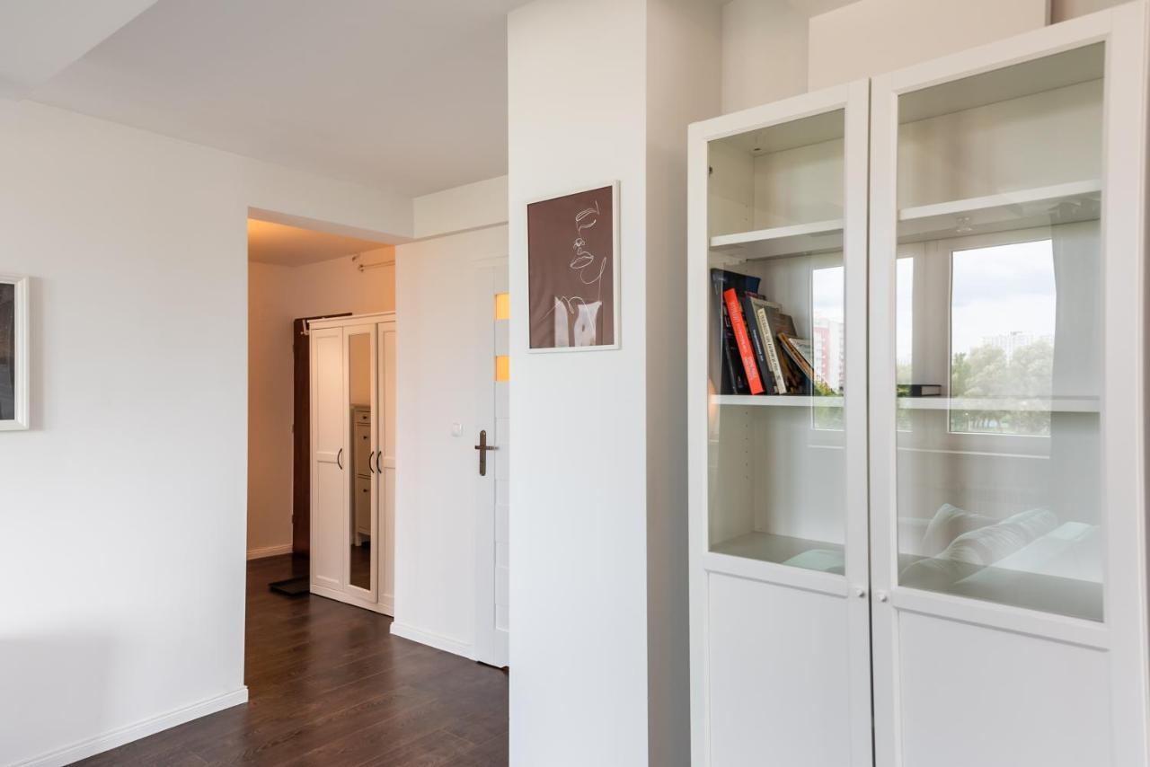 Saska Kepa Green Apartment 바르샤바 외부 사진